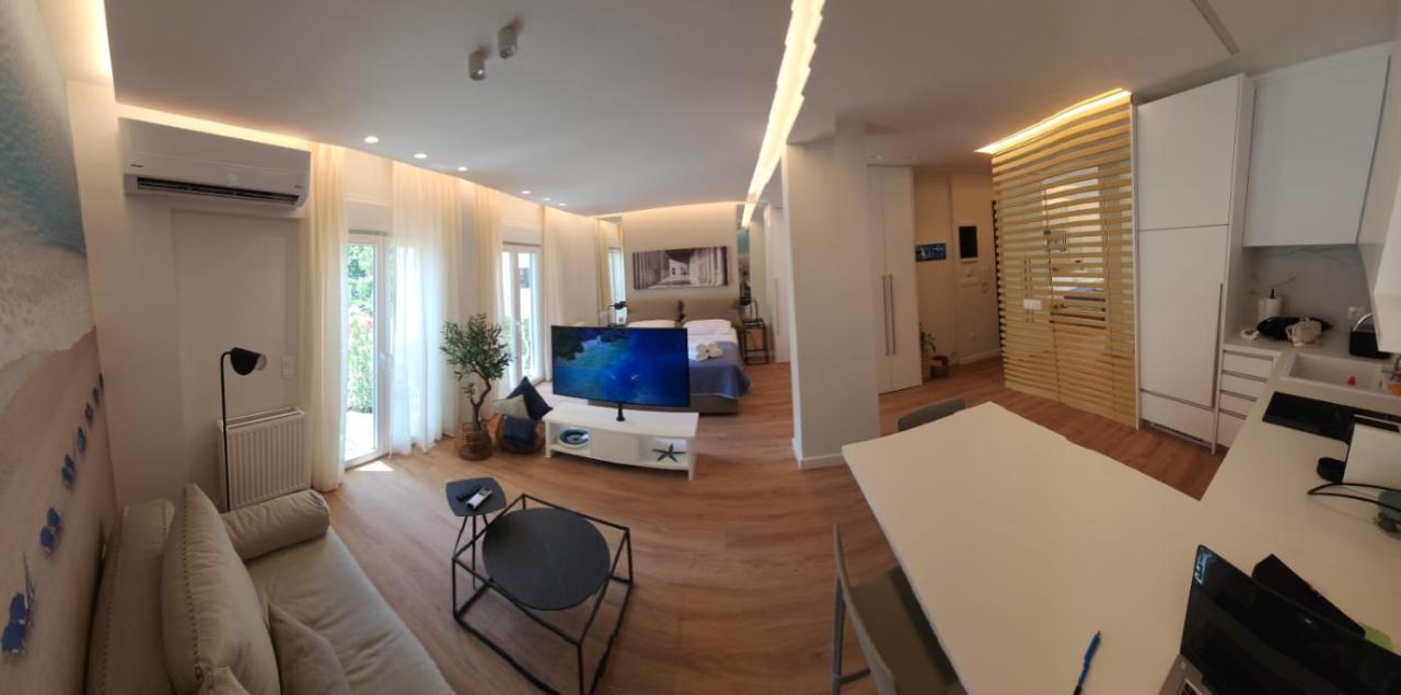 Renovated Apartment With Roof Garden Access, 15 M Walk To Acropolis Aten Exteriör bild