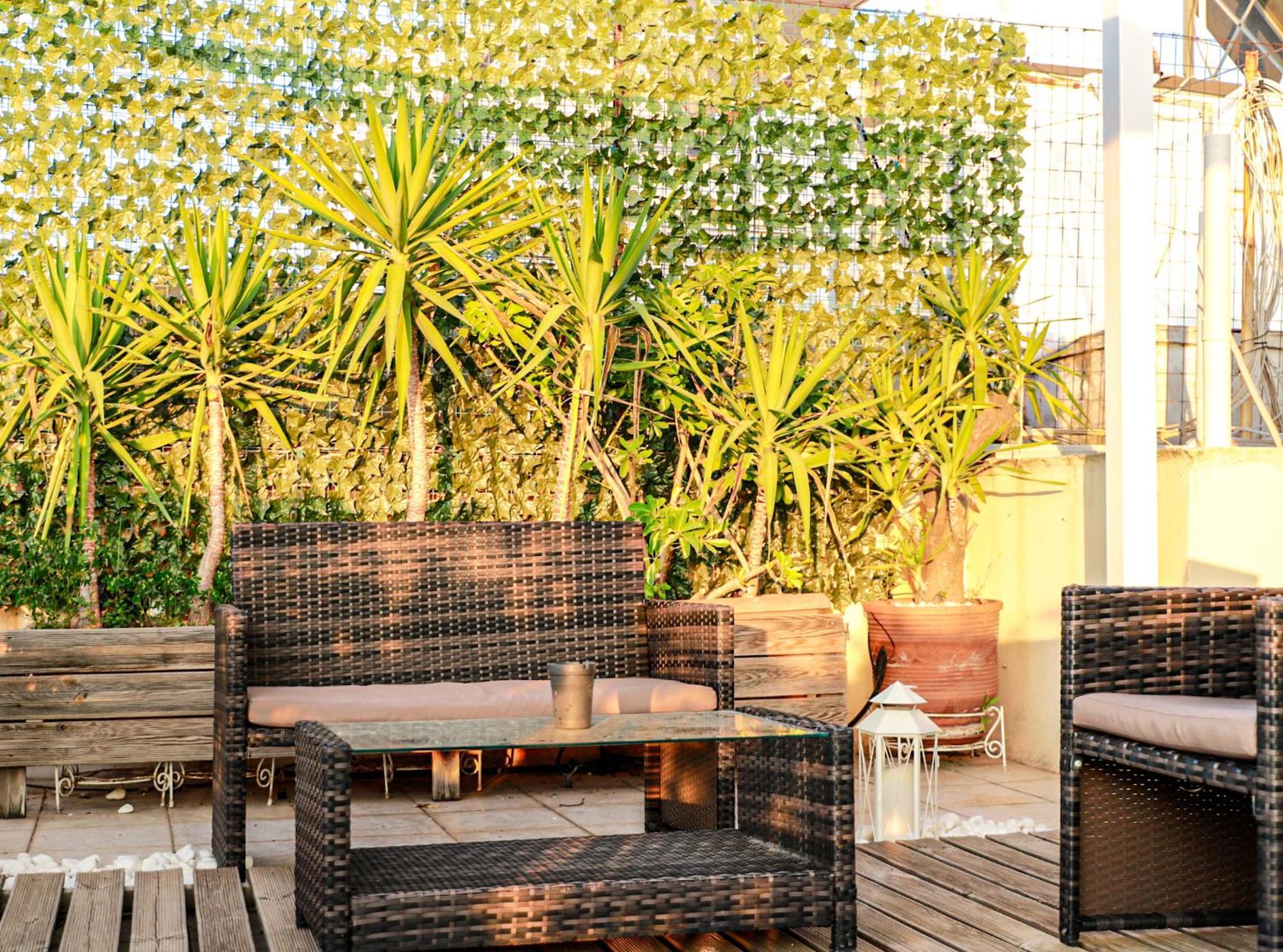 Renovated Apartment With Roof Garden Access, 15 M Walk To Acropolis Aten Exteriör bild