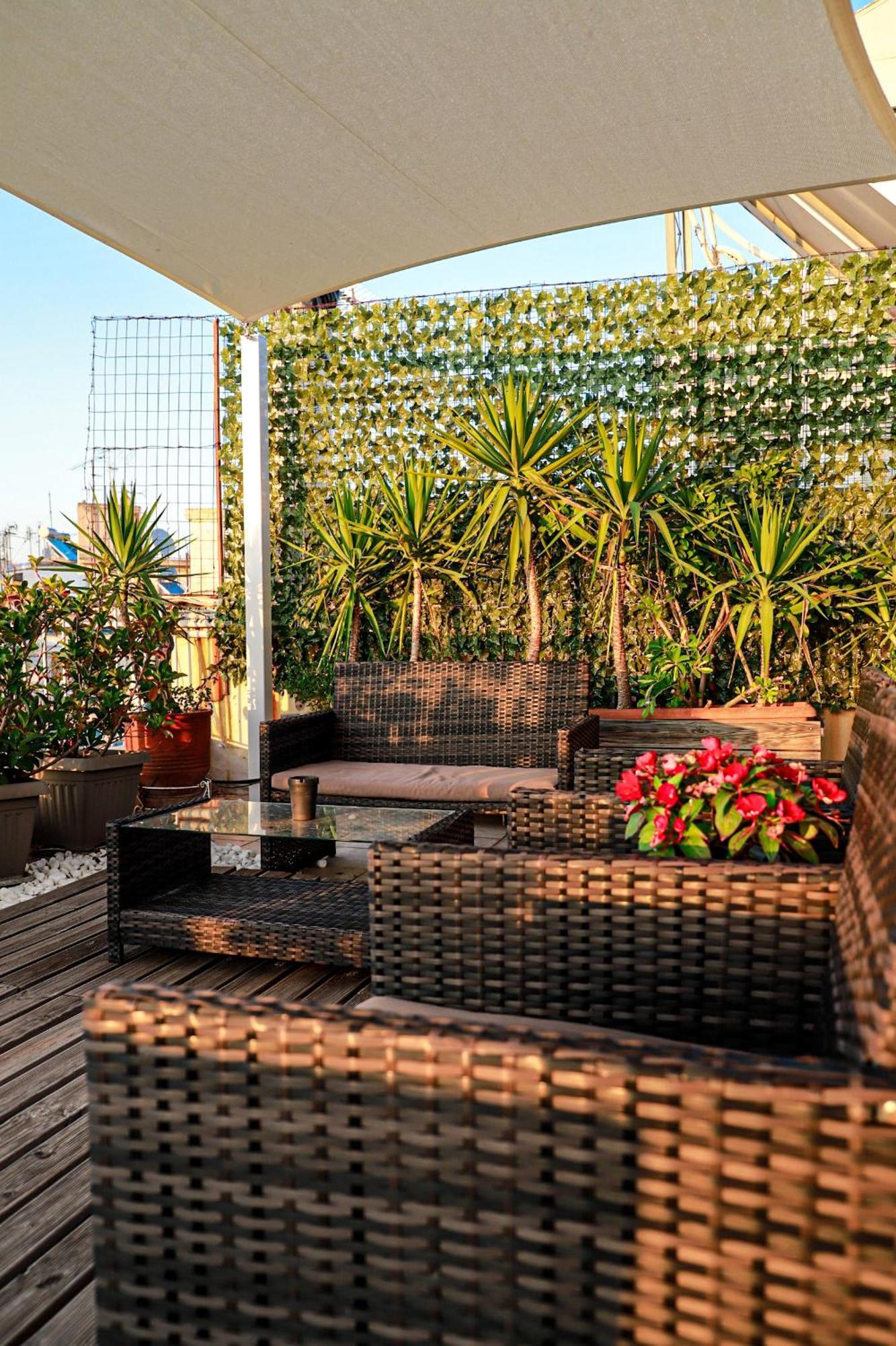 Renovated Apartment With Roof Garden Access, 15 M Walk To Acropolis Aten Exteriör bild