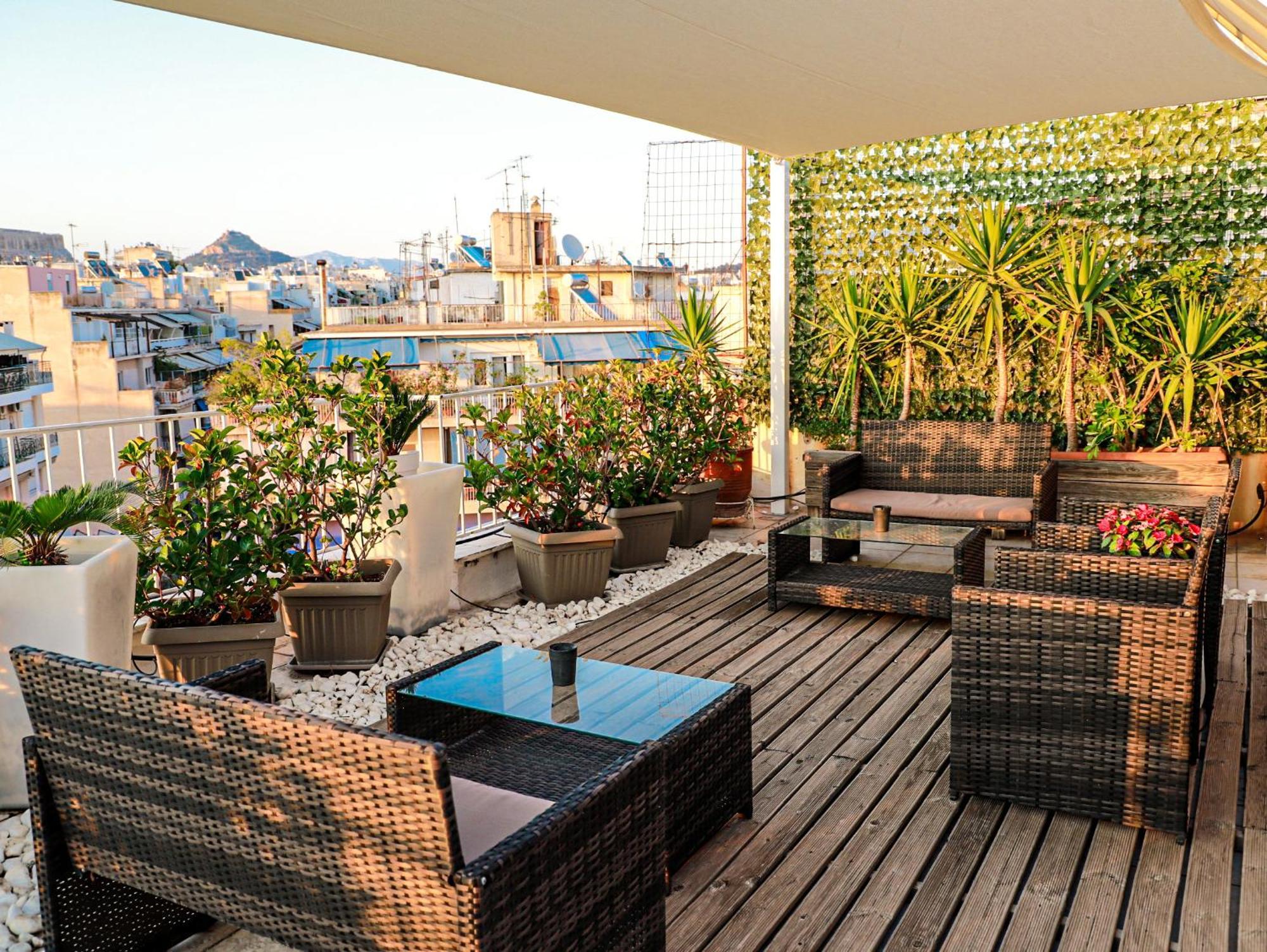 Renovated Apartment With Roof Garden Access, 15 M Walk To Acropolis Aten Exteriör bild